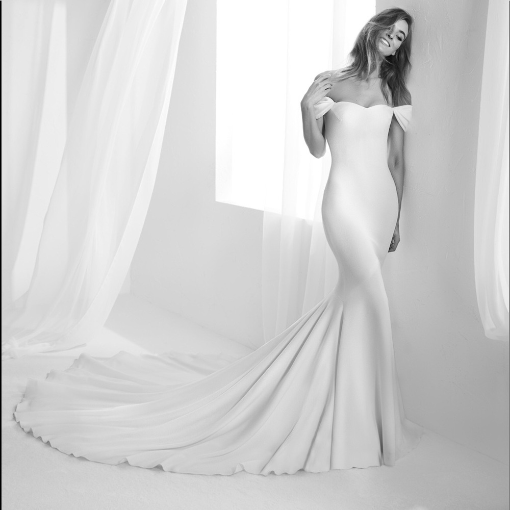 Pronovias Raciela wedding dress
